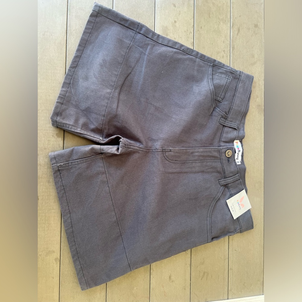 Pridebunny chino shorts